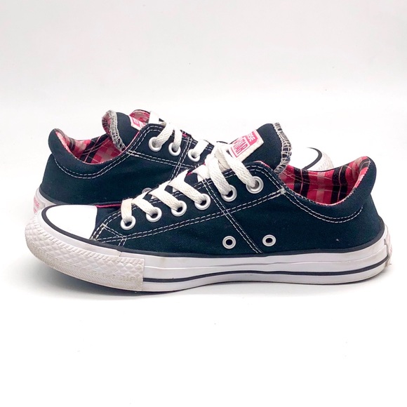 Converse Chuck Taylor Low Top Sneakers - Picture 4 of 8